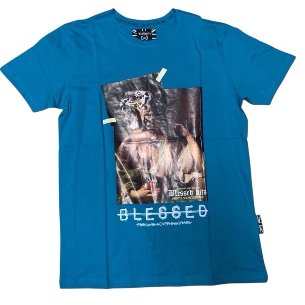 Blessed graphic tee Sz medium